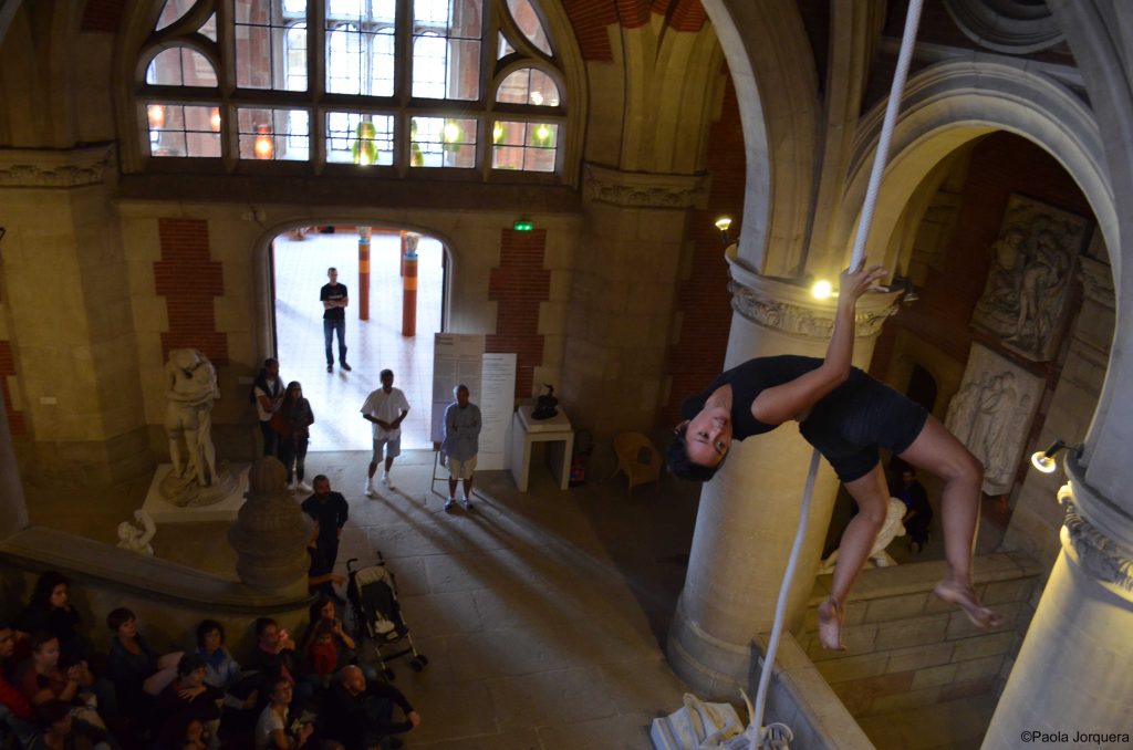 cirque au musée 25-09 ©Poala Jorquera1